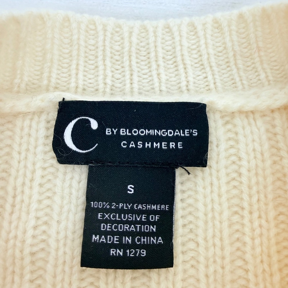 C by Bloomingdales 2 Ply Cashmere Sweater Womens XS Ivory Pearl Embellished - Picture 9 of 14